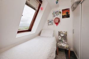 Bedroom - click for photo gallery
